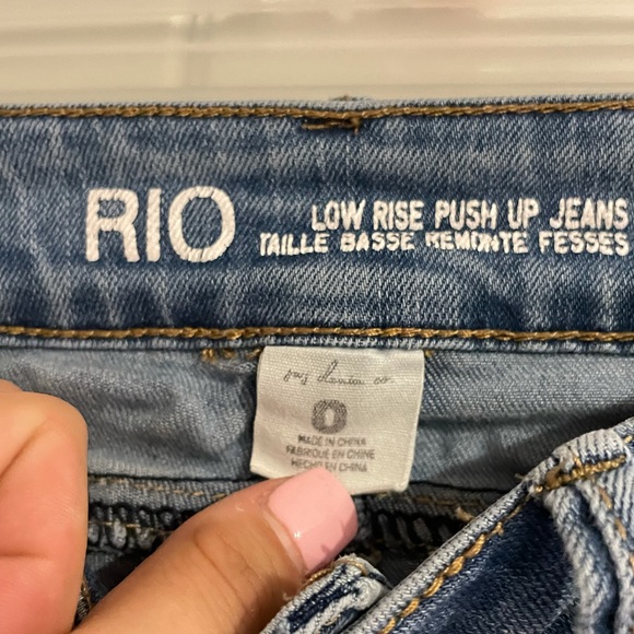 Jeans - Picture 3 of 7